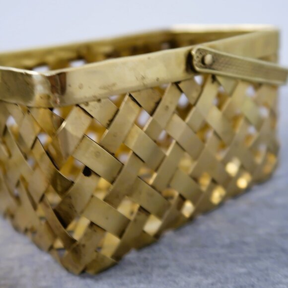 Vintage Brass Armadillo Elephant and Woven Brass Basket Sculptures Set of 3 - Picture 11 of 13